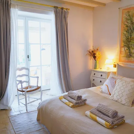 Frühstückspension Plates Luxury D'hotes Et