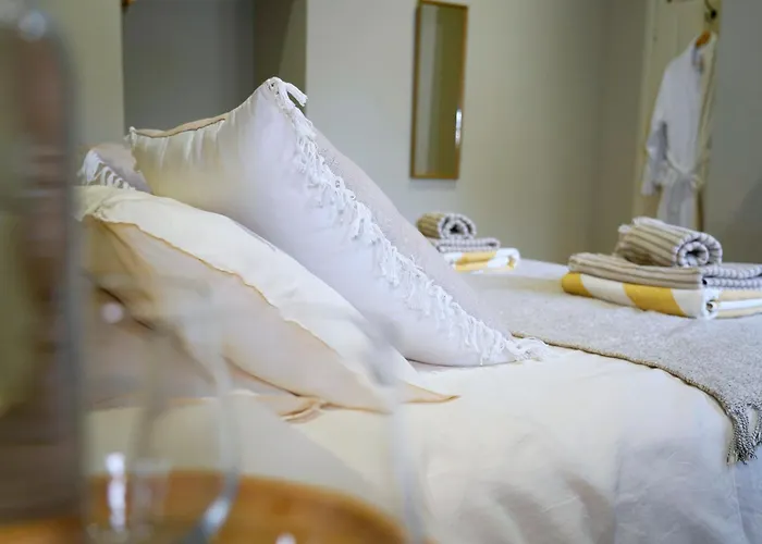 Frühstückspension Plates Luxury D'hotes Et