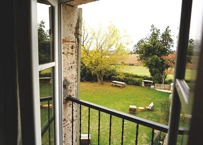 Plates Luxury D'hotes Et Frühstückspension Saint-Mezard