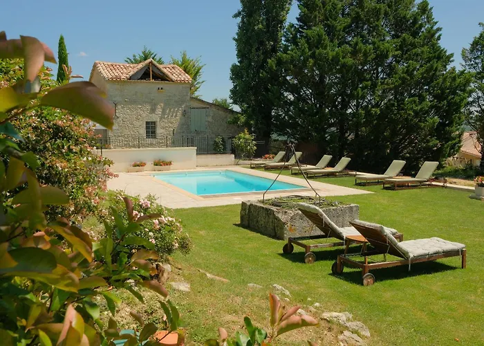 Frühstückspension Plates Luxury D'hotes Et *