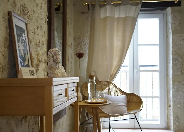 Frühstückspension Plates Luxury D'hotes Et *