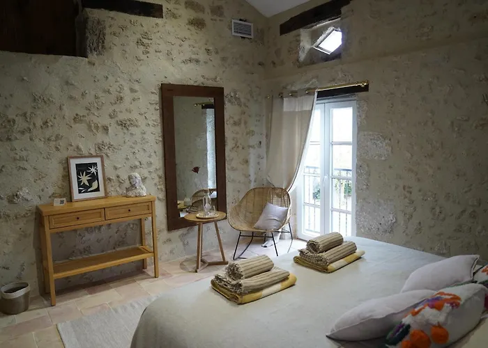 Frühstückspension Plates Luxury D'hotes Et Saint-Mezard