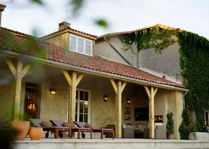 Plates Luxury D'hotes Et Frühstückspension Saint-Mezard